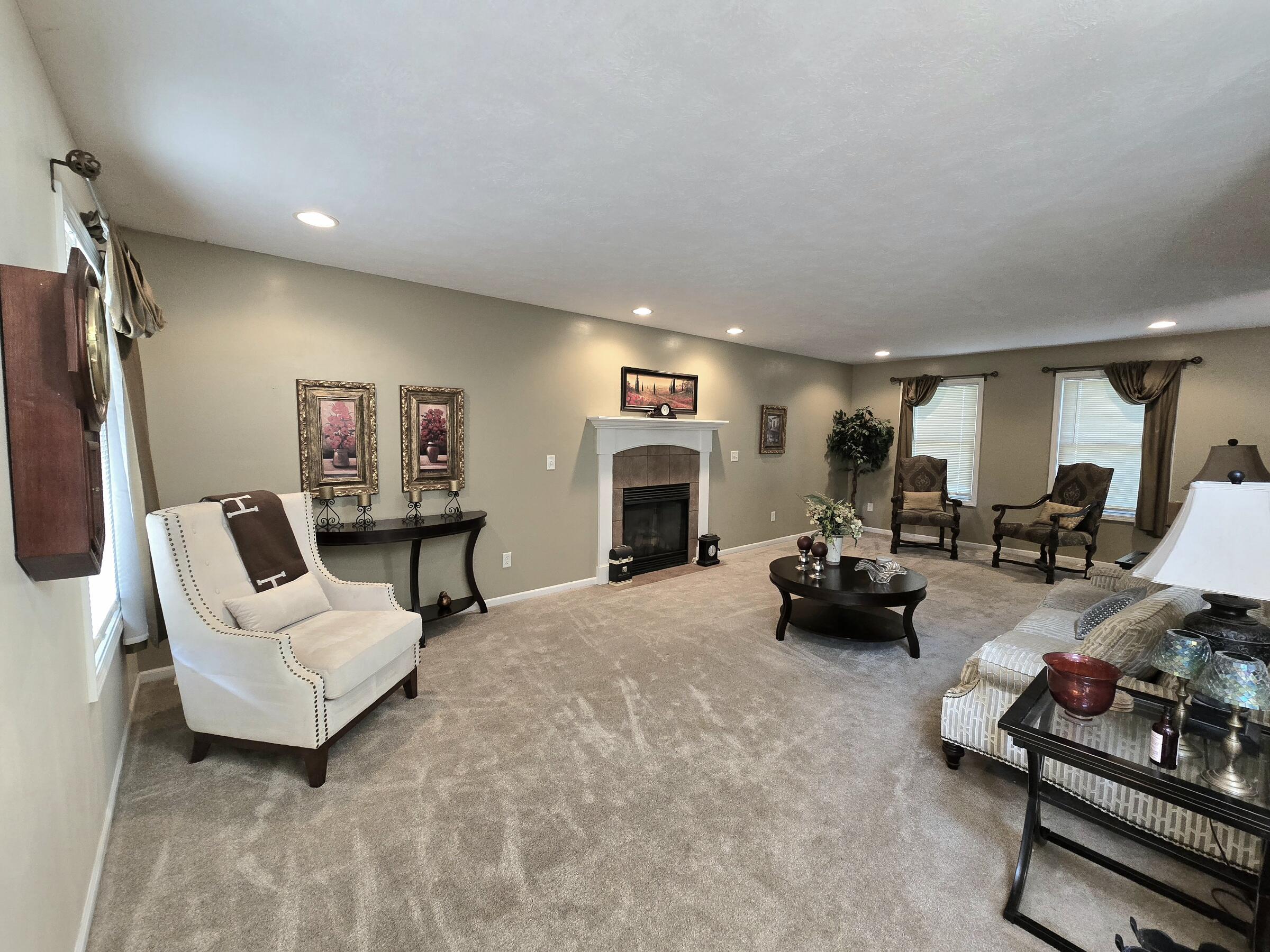 6604 Timberbrook Court Spring Lake, MI 49456 - Photo 6 of 19 20250623_174423