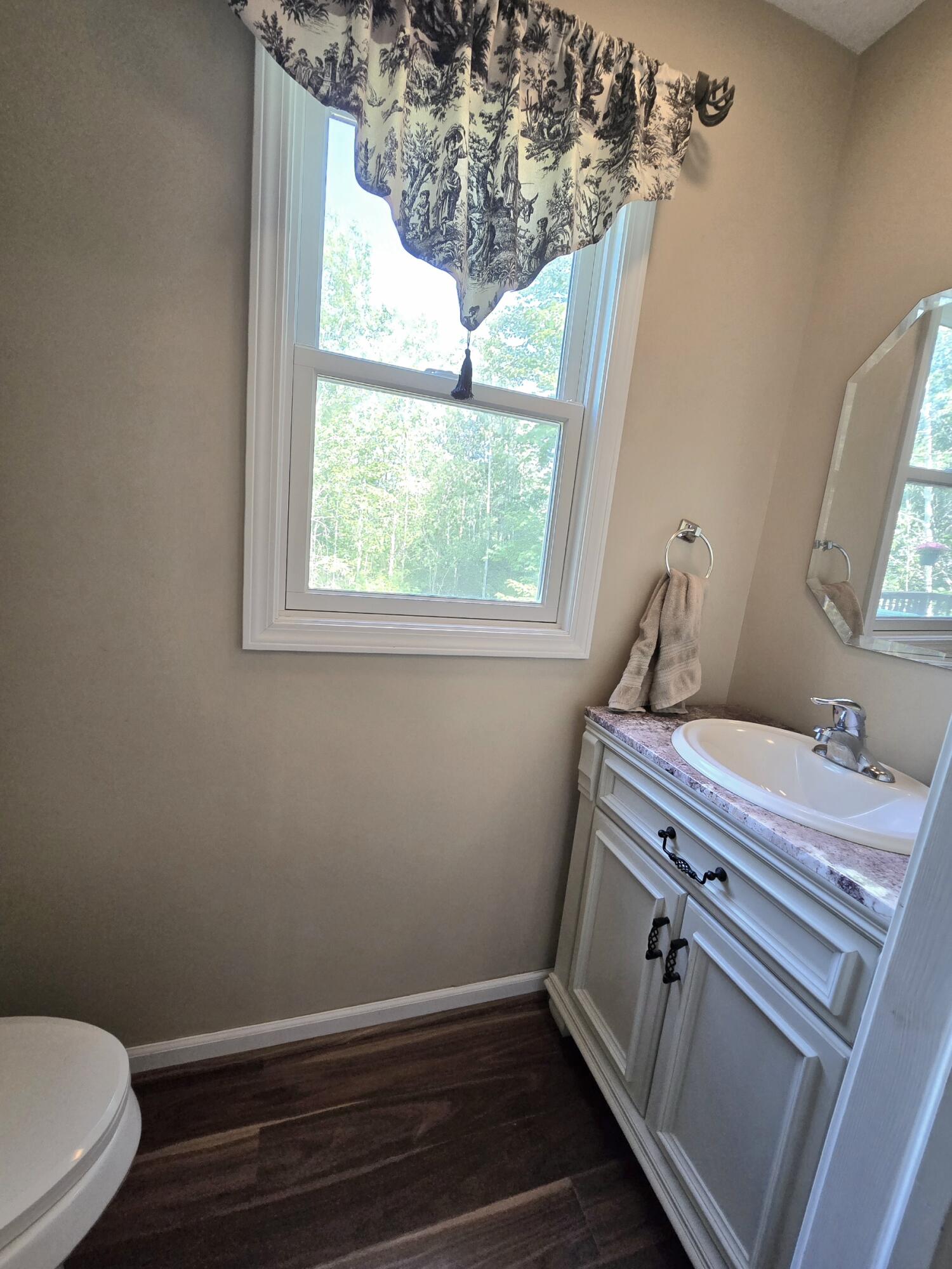 6604 Timberbrook Court Spring Lake, MI 49456 - Photo 7 of 19 20250623_174856