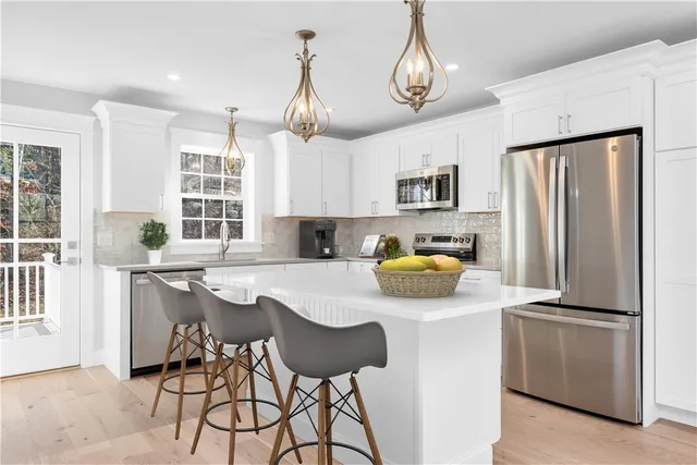 $724,900 | 53 Bradford Road, Westerly, RI 02808