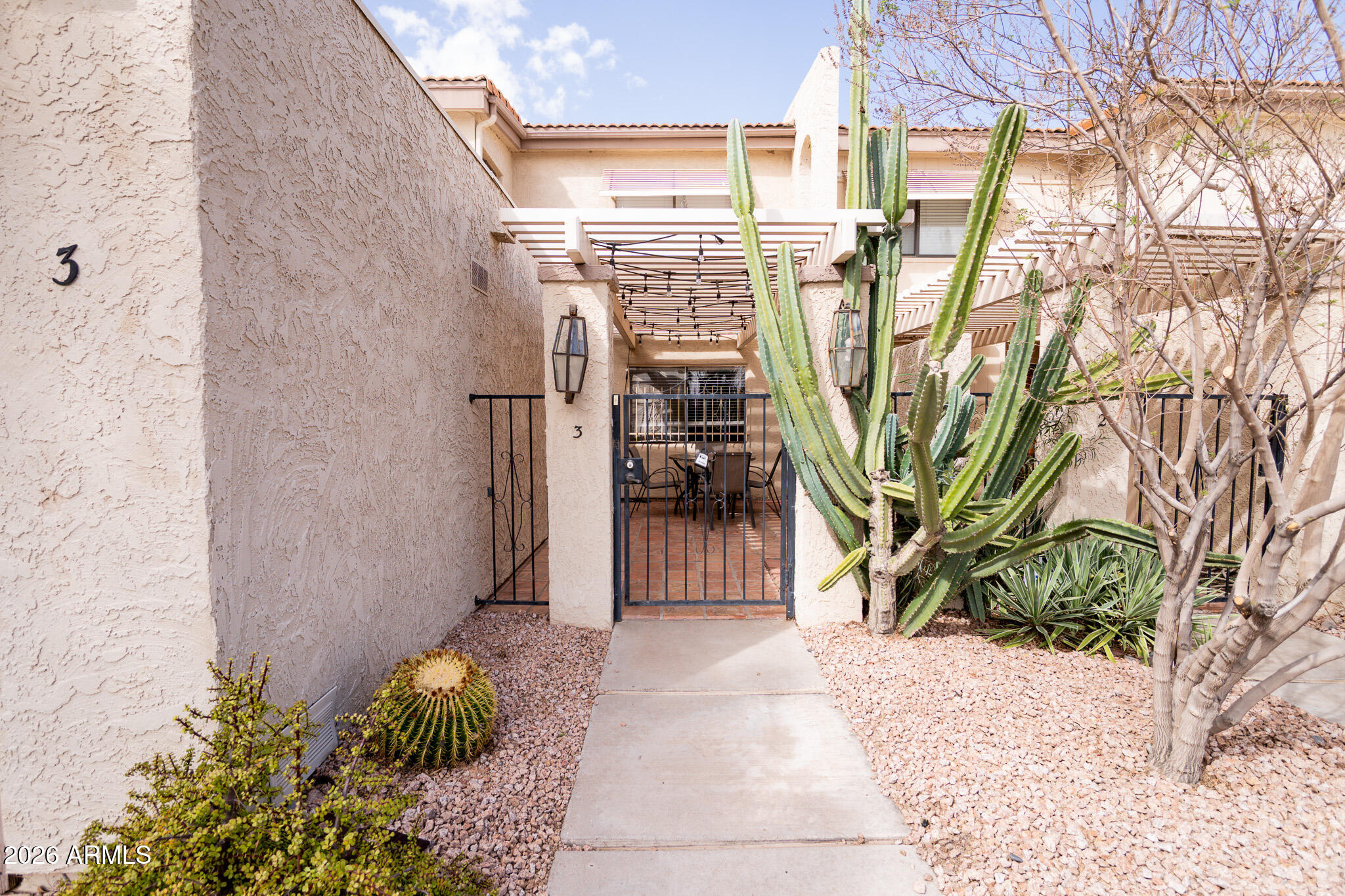 5100 North Miller Road, Unit 3 Scottsdale, AZ 85250 - Photo 2 of 31 a view of outdoor space and porch