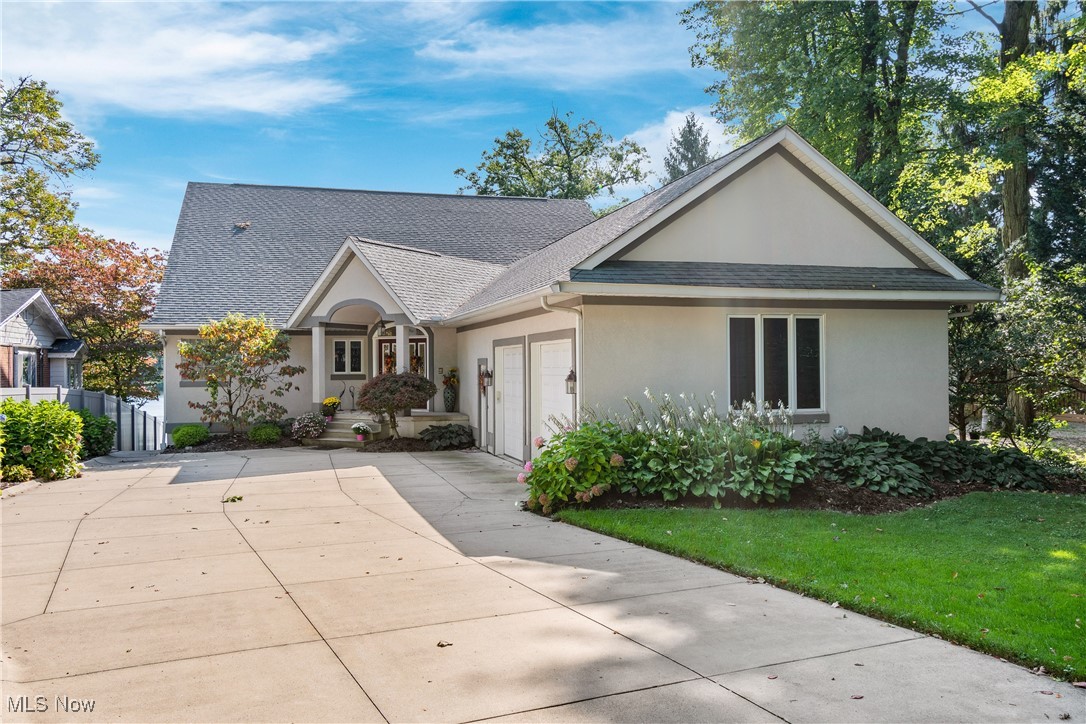 4375 Point Comfort Drive Akron, OH 44319 - Photo 5 of 50
