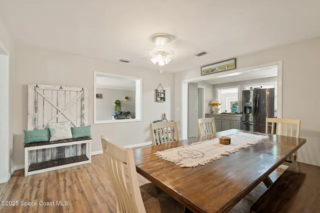 $375,000 | 1949 36th Avenue, Vero Beach, FL 32960