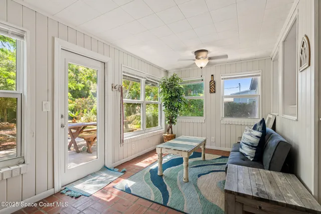 $375,000 | 1949 36th Avenue, Vero Beach, FL 32960