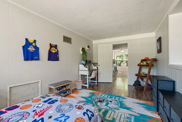 $375,000 | 1949 36th Avenue, Vero Beach, FL 32960