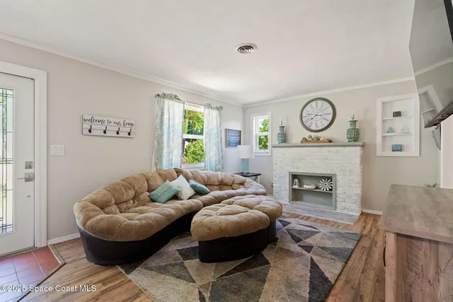 $375,000 | 1949 36th Avenue, Vero Beach, FL 32960