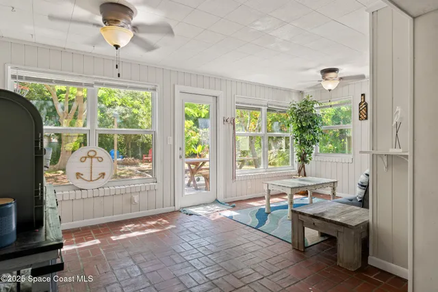 $375,000 | 1949 36th Avenue, Vero Beach, FL 32960