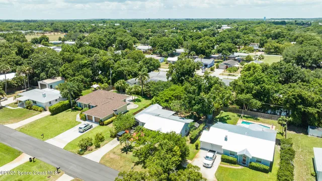 $375,000 | 1949 36th Avenue, Vero Beach, FL 32960