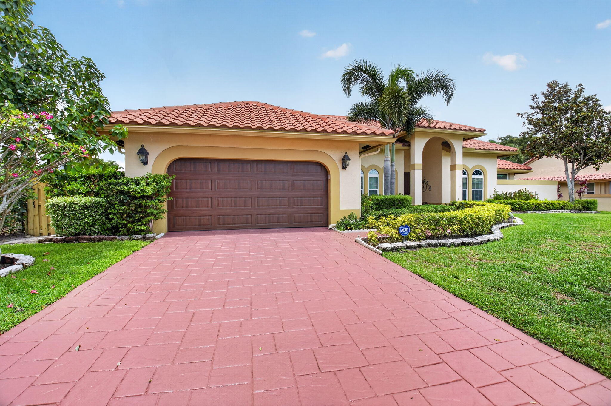 2931 Northwest 25th Way Boca Raton, FL 33434 - Photo 2 of 48 3-web-or-mls-DSC_6853