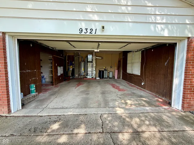 $335,000 | 9321 East 82nd Street, Indianapolis, IN 46256