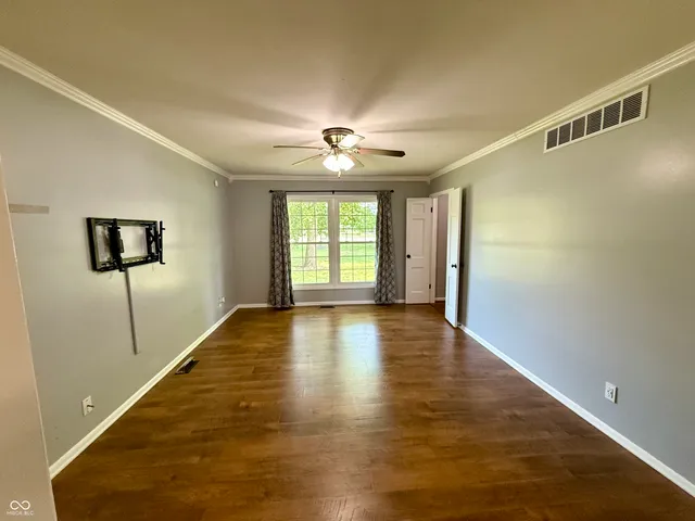 $335,000 | 9321 East 82nd Street, Indianapolis, IN 46256