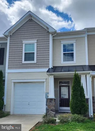 $1,695 | 104 Oflannery Court, Martinsburg, WV 25403