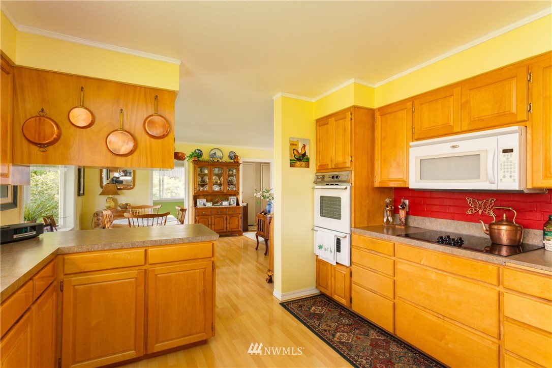9005 Weidkamp Road Lynden, WA 98264 - Photo 14 of 35