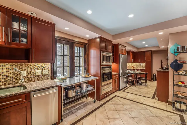 $3,158,000 | 31 Puritan Avenue | Forest Hills