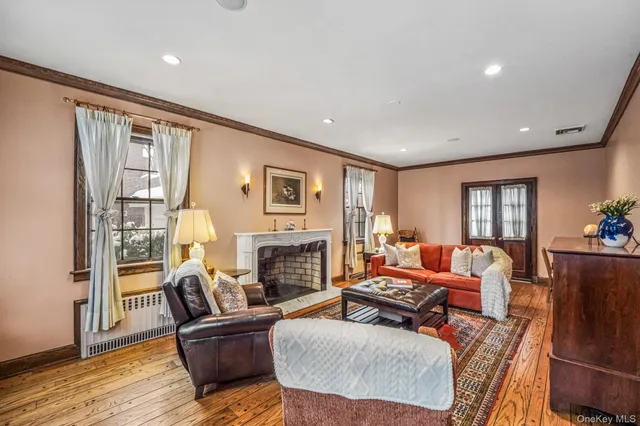 $3,158,000 | 31 Puritan Avenue | Forest Hills