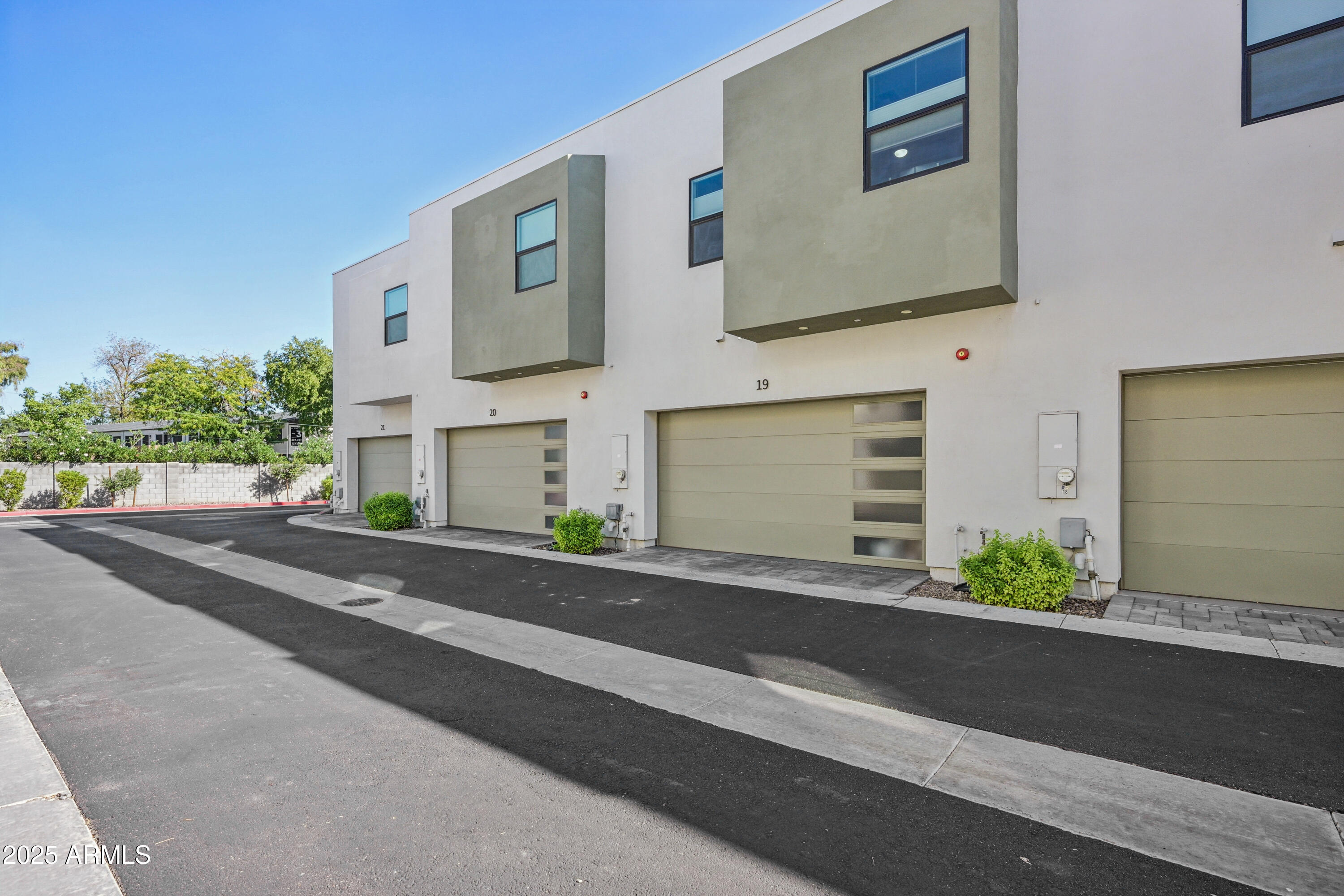 5151 North 13th Place, Unit 19 Phoenix, AZ 85014 - Photo 33 of 39 Exterior