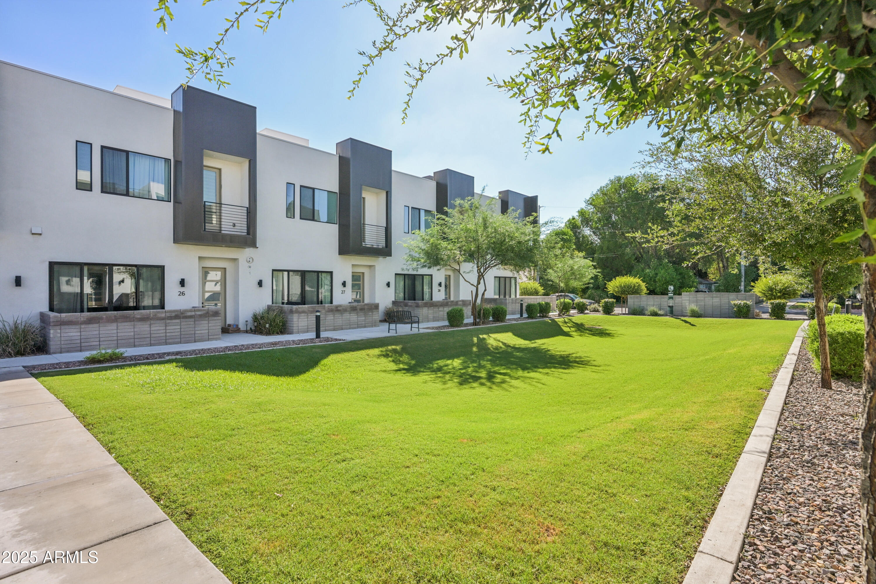 5151 North 13th Place, Unit 19 Phoenix, AZ 85014 - Photo 34 of 39 Common Area