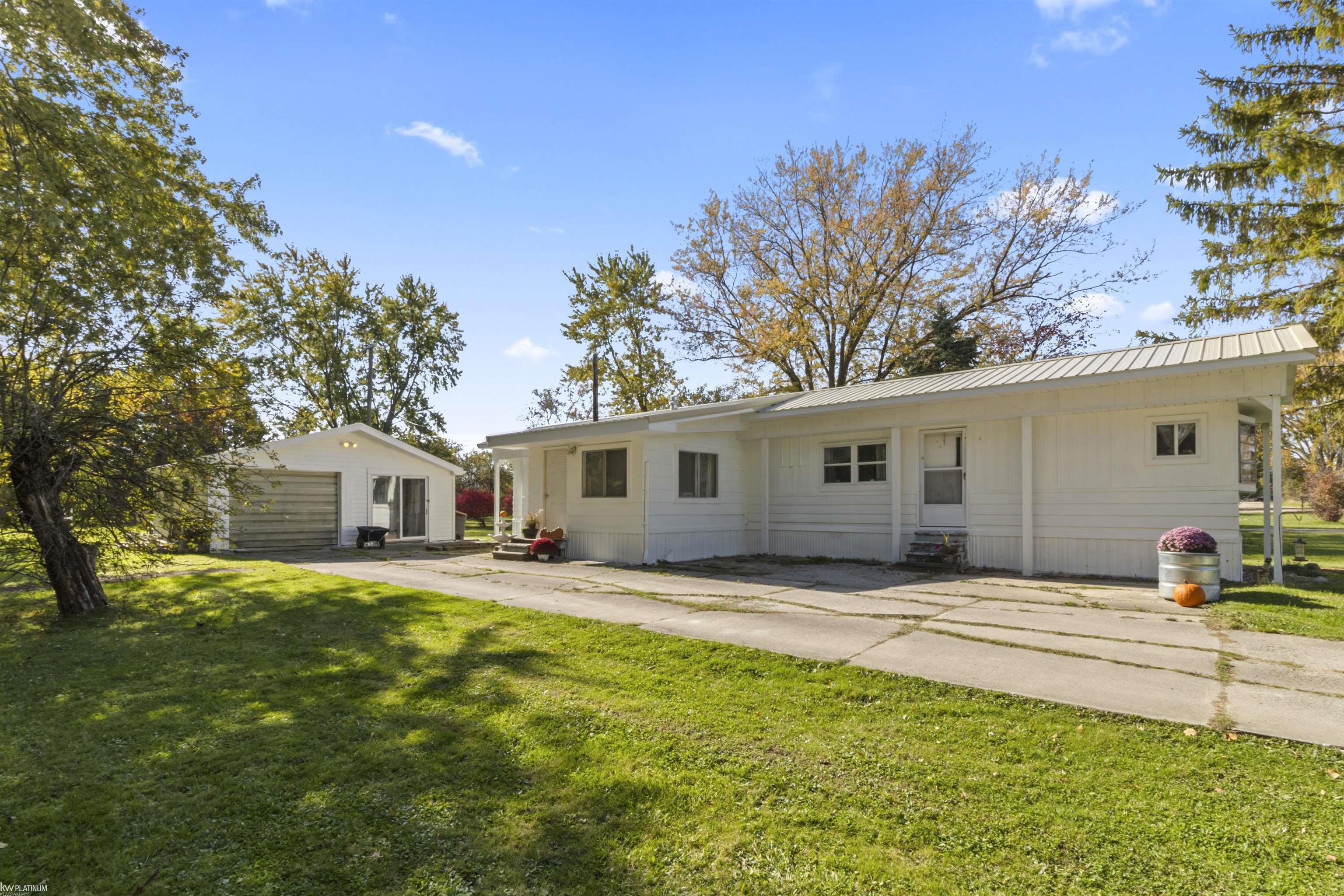 7296 Roger Road Lexington, MI 48450 - Photo 1 of 33