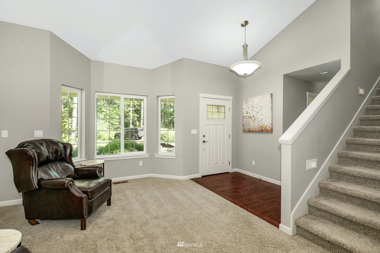 13090 Wallace Road Southeast Olalla, WA 98359 - Photo 5 of 30 Gallery Image 5