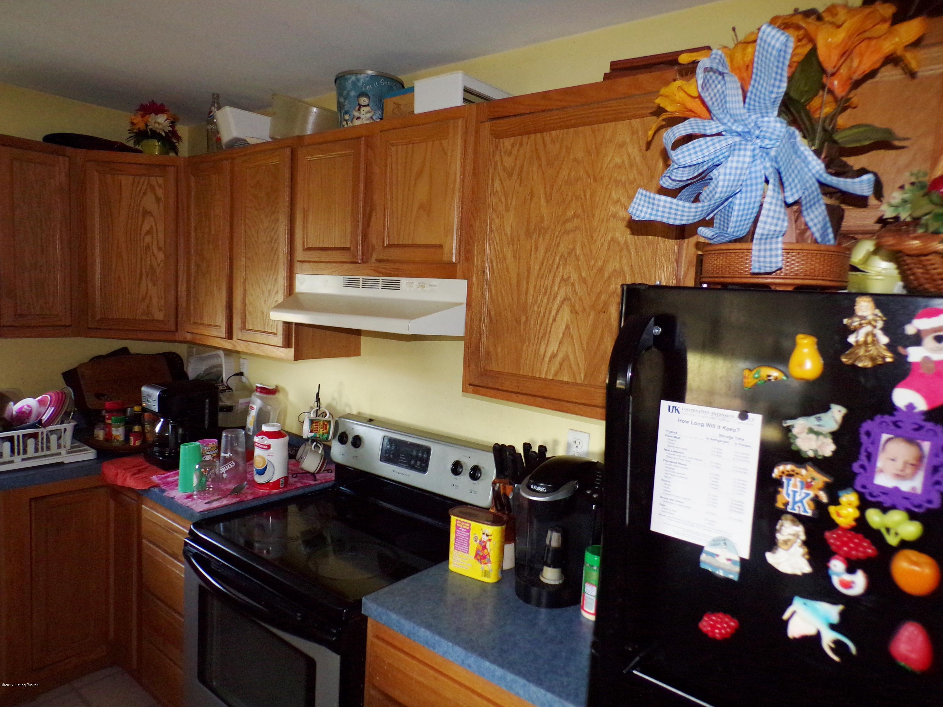 12086 Mt Eden Road Waddy, KY 40076 - Photo 10 of 11 113_2915