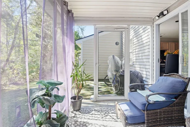 $274,999 | 701 Pine Bluff Drive, Summerville, SC 29483