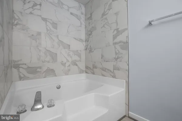 $939,900 | 14671 Deepwood Lane, Nokesville, VA 20181