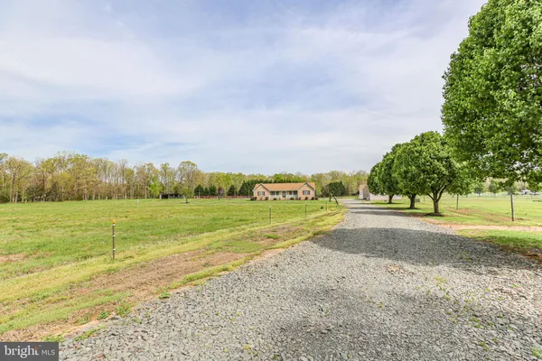 $939,900 | 14671 Deepwood Lane, Nokesville, VA 20181