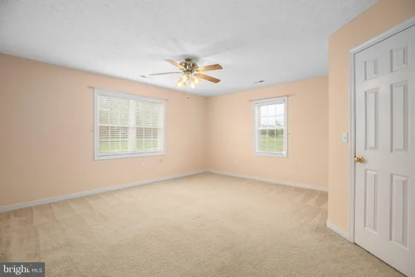 $939,900 | 14671 Deepwood Lane, Nokesville, VA 20181