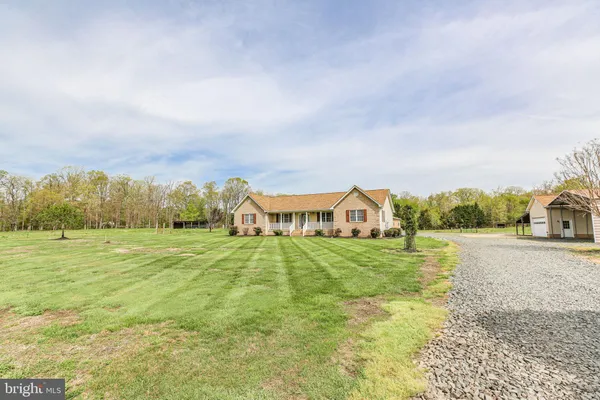 $939,900 | 14671 Deepwood Lane, Nokesville, VA 20181