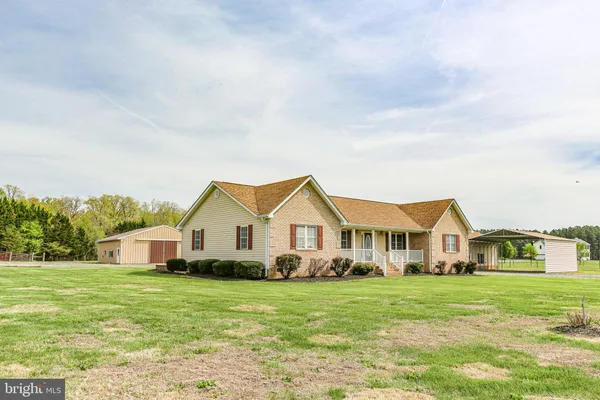 $939,900 | 14671 Deepwood Lane, Nokesville, VA 20181