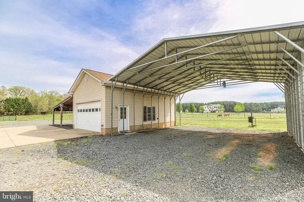 $939,900 | 14671 Deepwood Lane, Nokesville, VA 20181