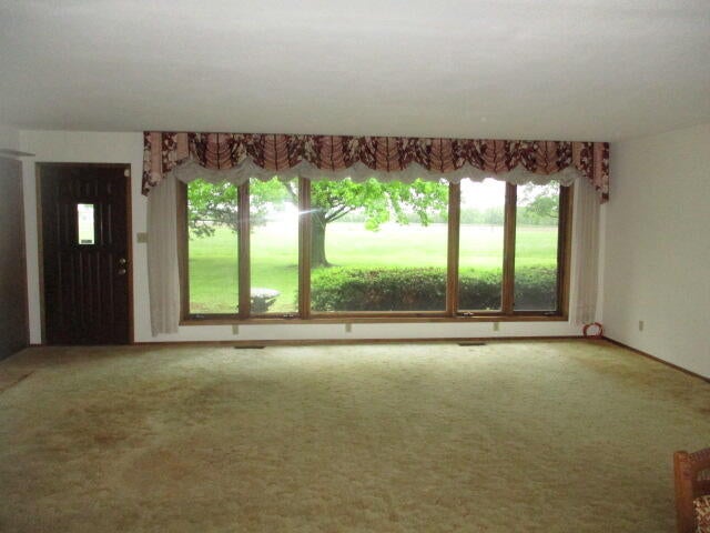 21889 South 520 Road Afton, OK 74331 - Photo 13 of 62 Large living room