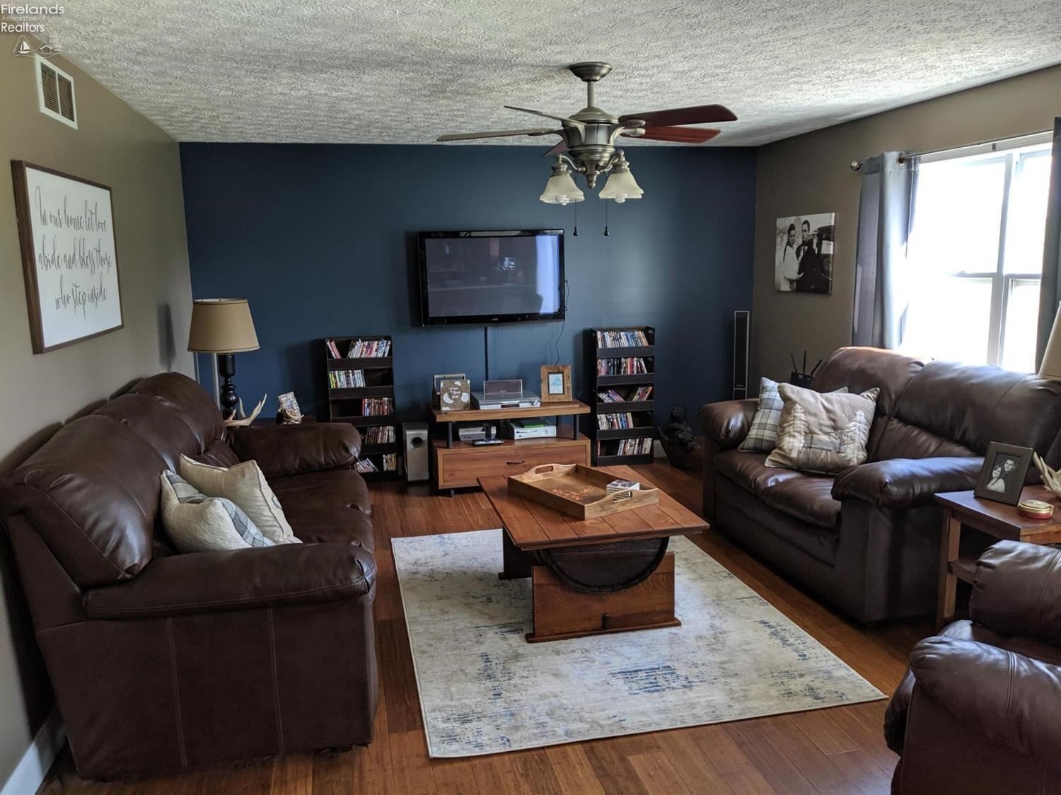 528 Hettle Road Willard, OH 44890 - Photo 3 of 23 Gallery Image 3