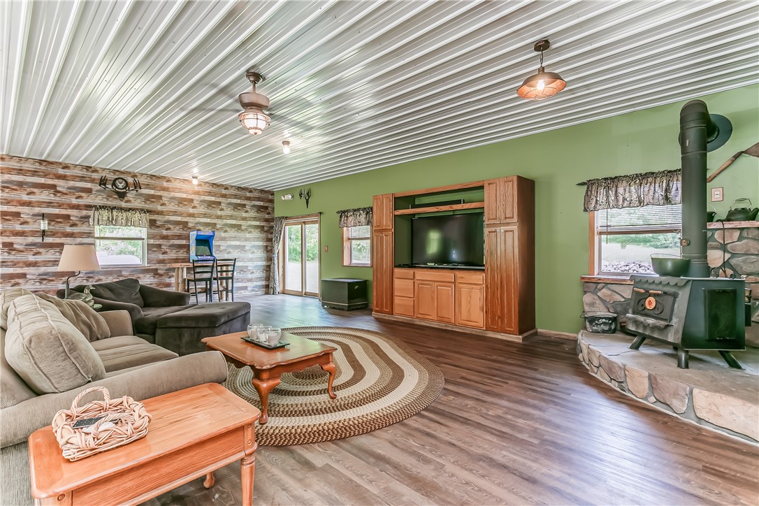 1354 Phelps Road Potter, NY 14507 - Photo 12 of 33