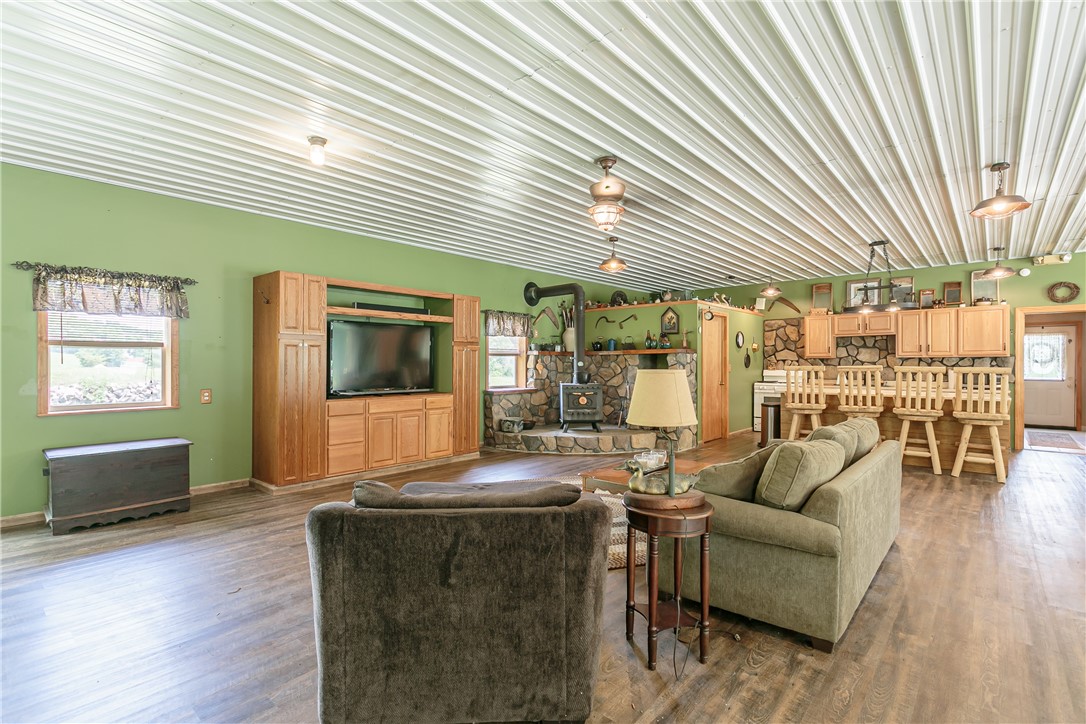 1354 Phelps Road Potter, NY 14507 - Photo 9 of 33