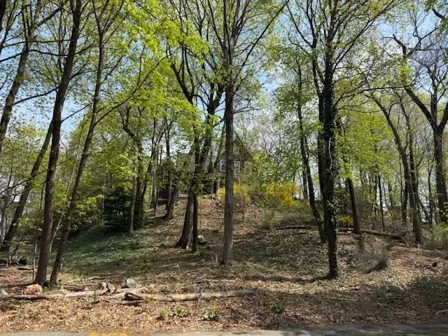 $895,000 | 29 Rockland Street, Wellesley, MA 02481