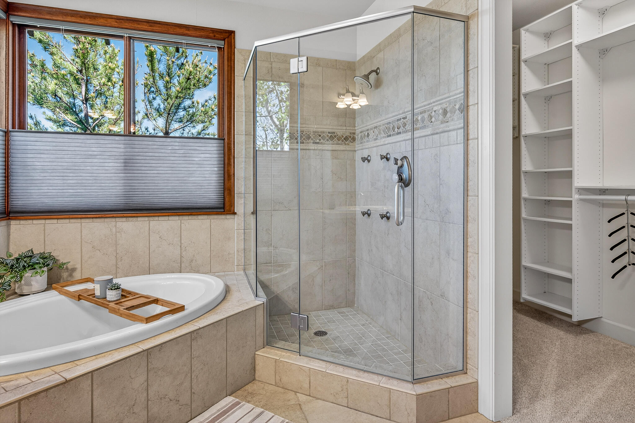 19305 Brookside Way Bend, OR 97702 - Photo 26 of 47 Tiled shower