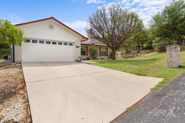 128 Ridge Grove Road Kerrville, TX 78028 - Photo 31 of 31 Angled Front View of Home