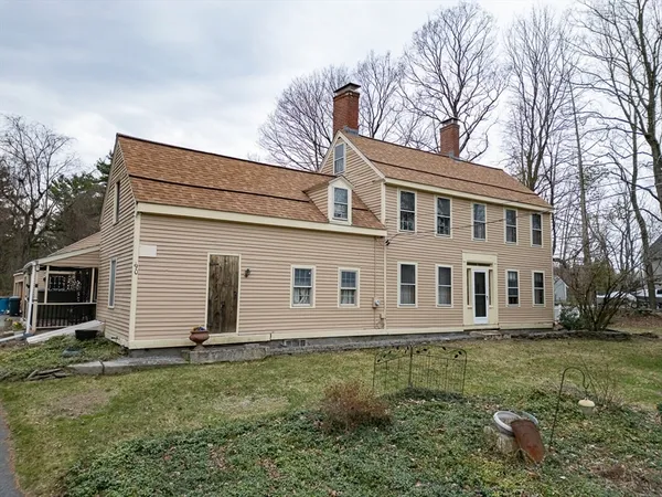 $625,000 | 90 Arbor Street, Lunenburg, MA 01462