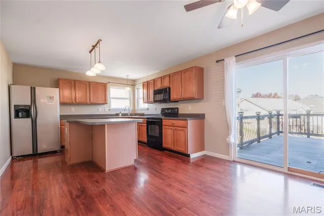 $445,000 | 34 Logan Crossing Circle, O'Fallon, MO 63366