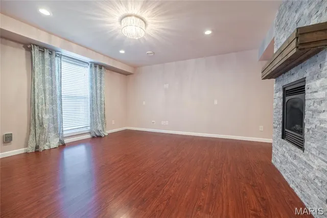 $445,000 | 34 Logan Crossing Circle, O'Fallon, MO 63366