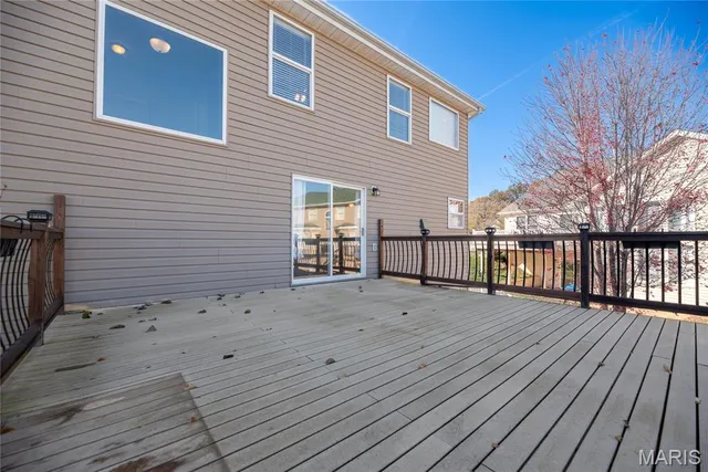 $445,000 | 34 Logan Crossing Circle, O'Fallon, MO 63366