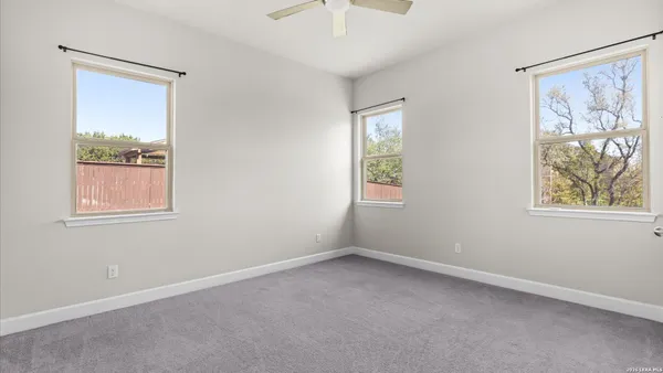 $2,750 | 12706 Bluff Spurs Trail, Helotes, TX 78023