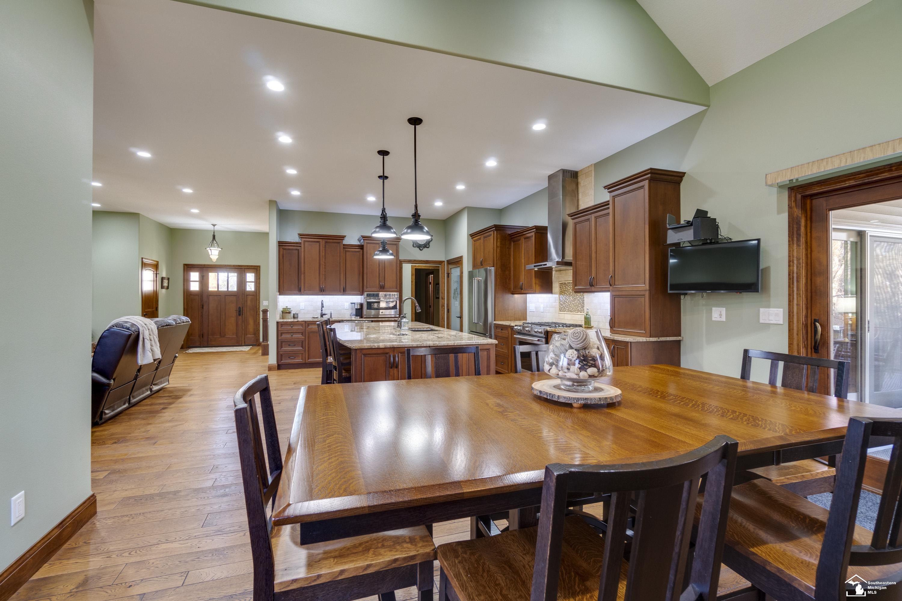 8342 Secor Road Lambertville, MI 48144 - Photo 13 of 48 Gallery Image 13
