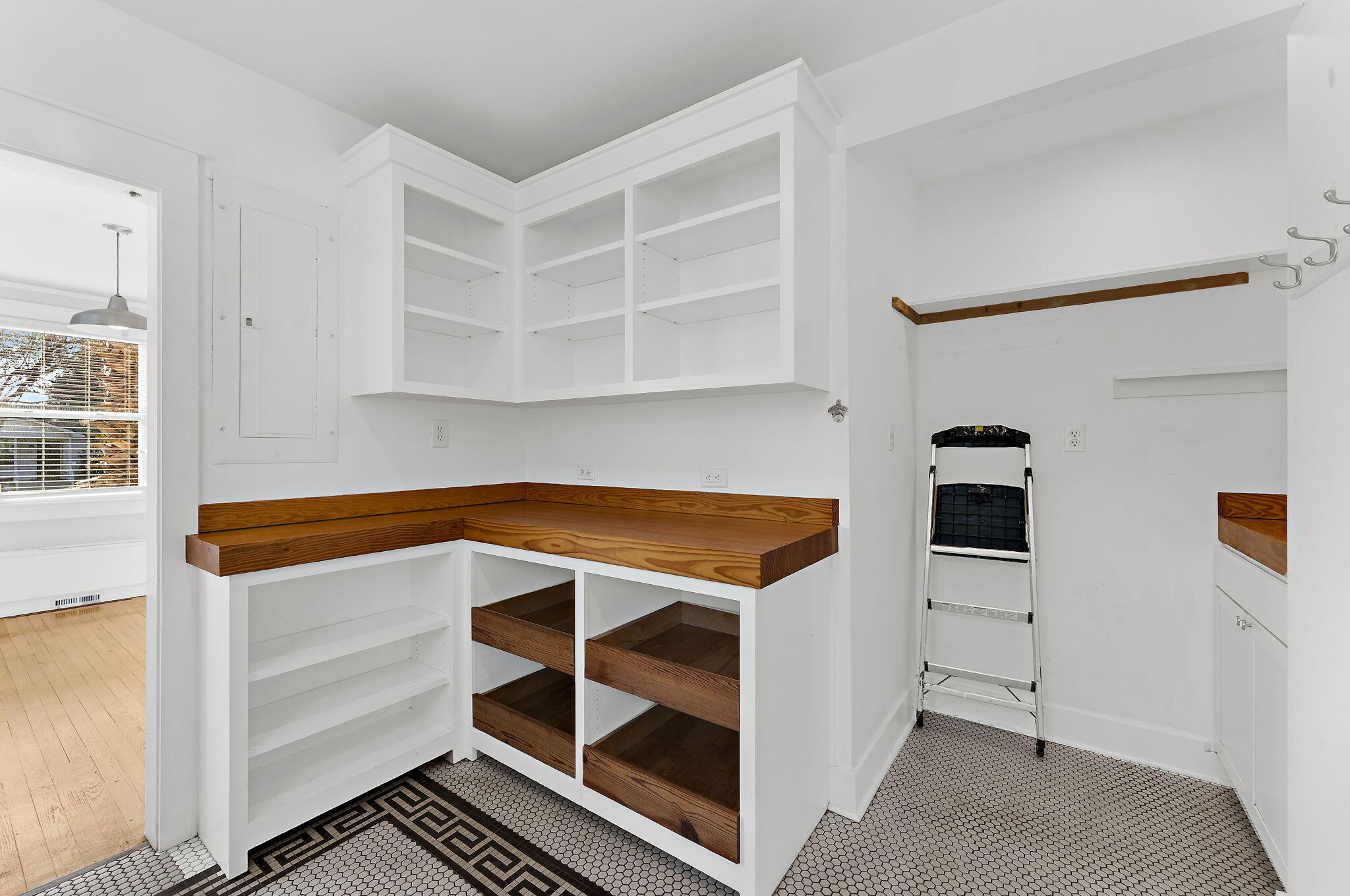 208 Gordon Street Charleston, SC 29403 - Photo 18 of 105 208 Gordon Street-106