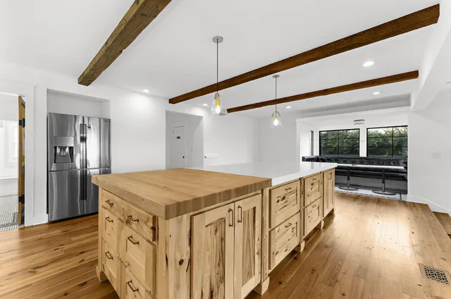 $2,400,000 | 208 Gordon Street, Charleston, SC 29403