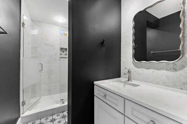 $2,400,000 | 208 Gordon Street, Charleston, SC 29403