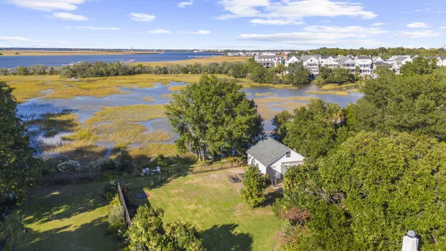 $2,400,000 | 208 Gordon Street, Charleston, SC 29403