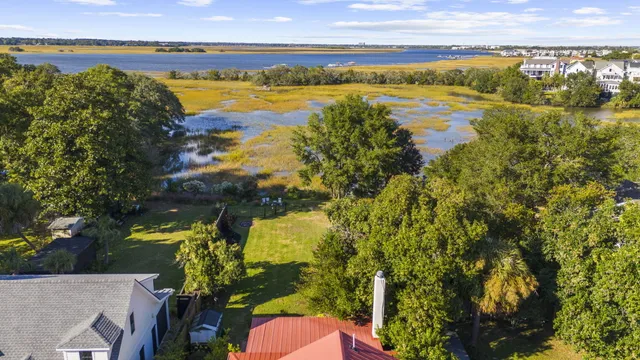 $2,400,000 | 208 Gordon Street, Charleston, SC 29403