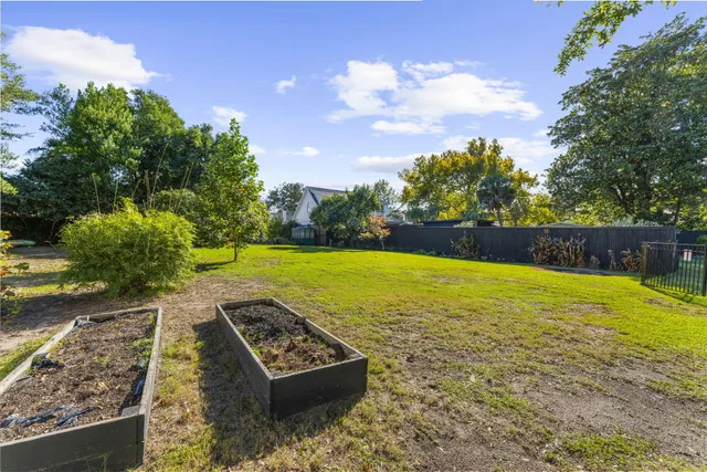 $2,400,000 | 208 Gordon Street, Charleston, SC 29403