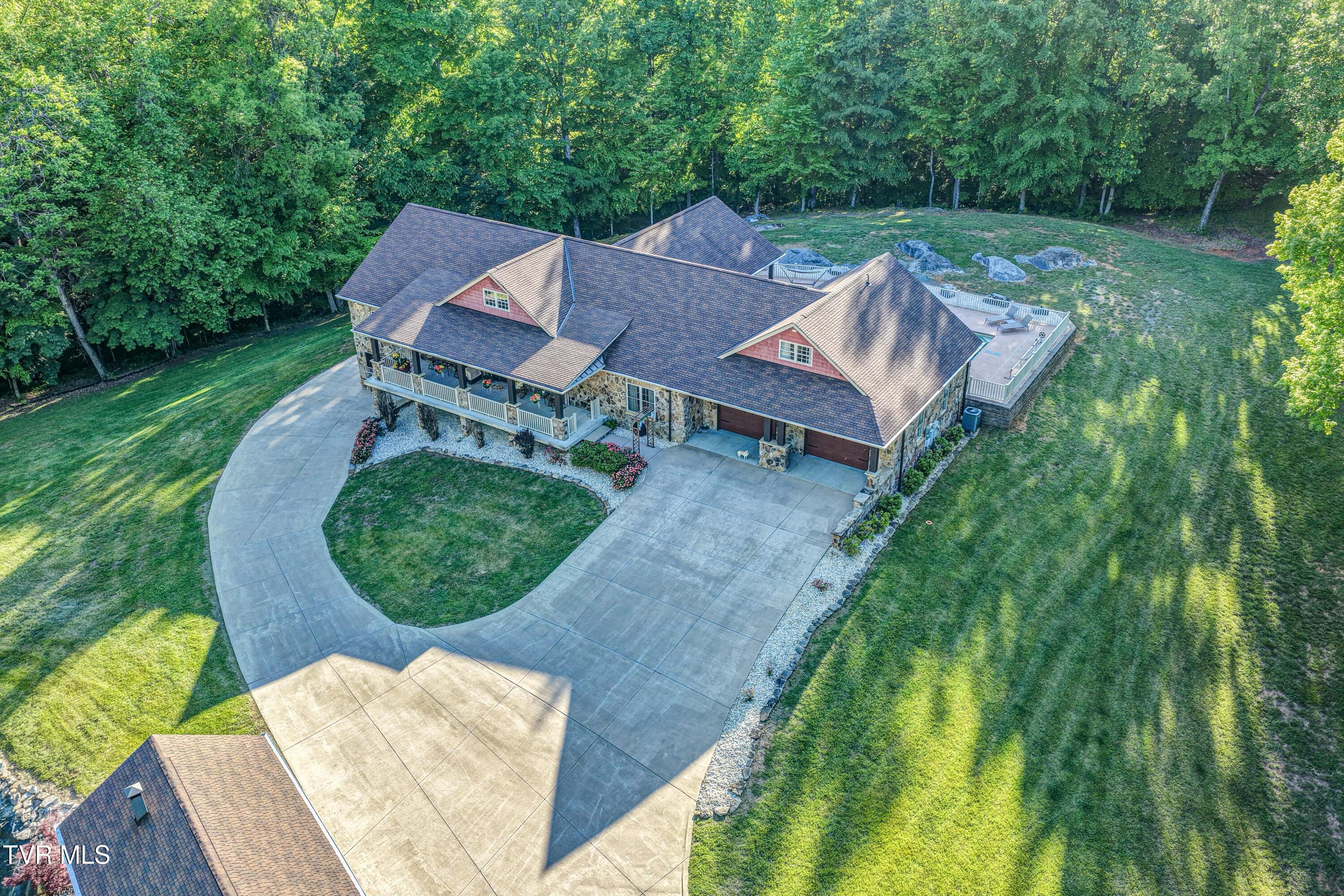 167 Tailwater Road Bluff City, TN 37618 - Photo 115 of 148 DJI_20260508181858_0022_DAnd4more